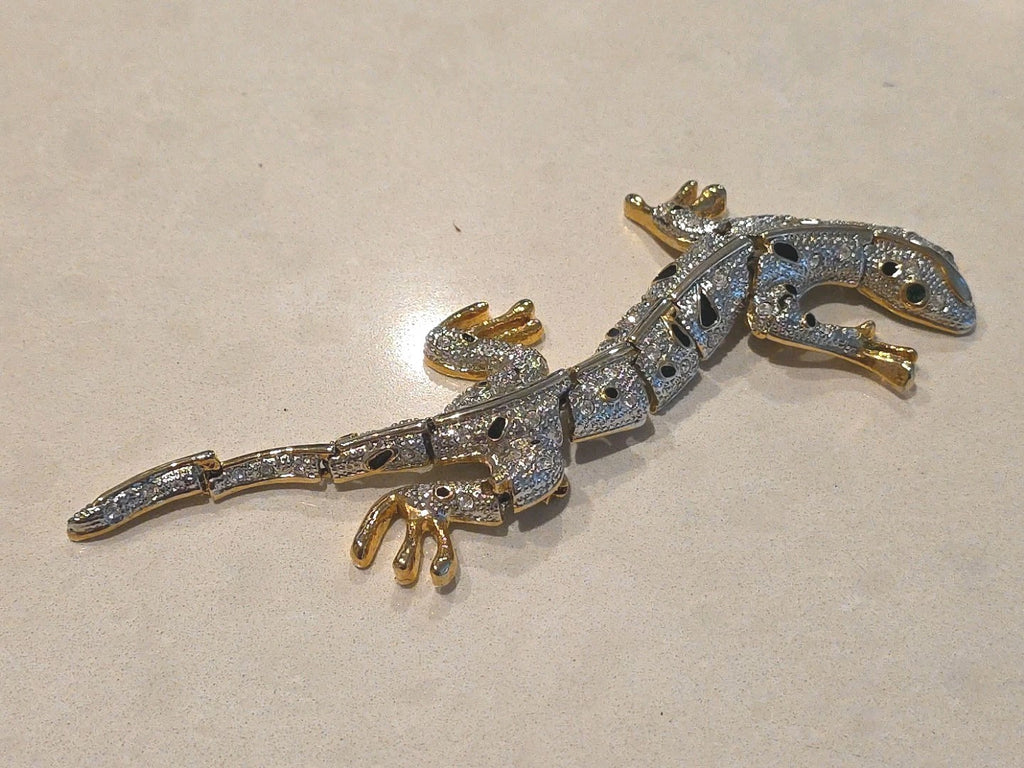 Vintage Large Jointed Rhinestone Lizard  Salamander Gecko Brooch