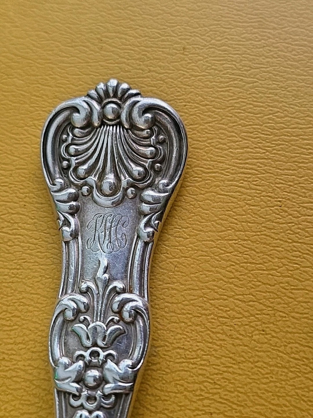 TIFFANY ENGLISH KING STERLING SILVER DINNER FORK - GOOD CONDITION MONOGRAM