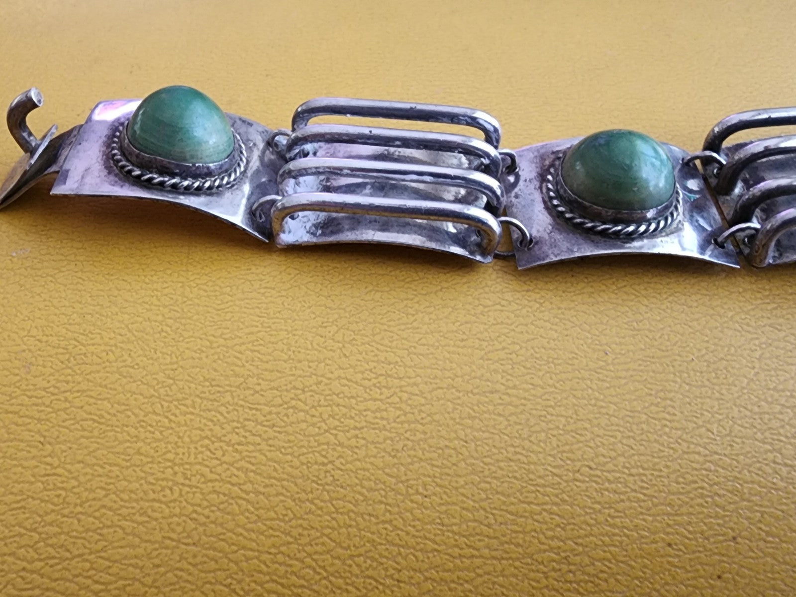 OLD MEXICO MEXICAN MODERN MODERNIST STERLING SILVER GREEN STONE BRACELET 7"