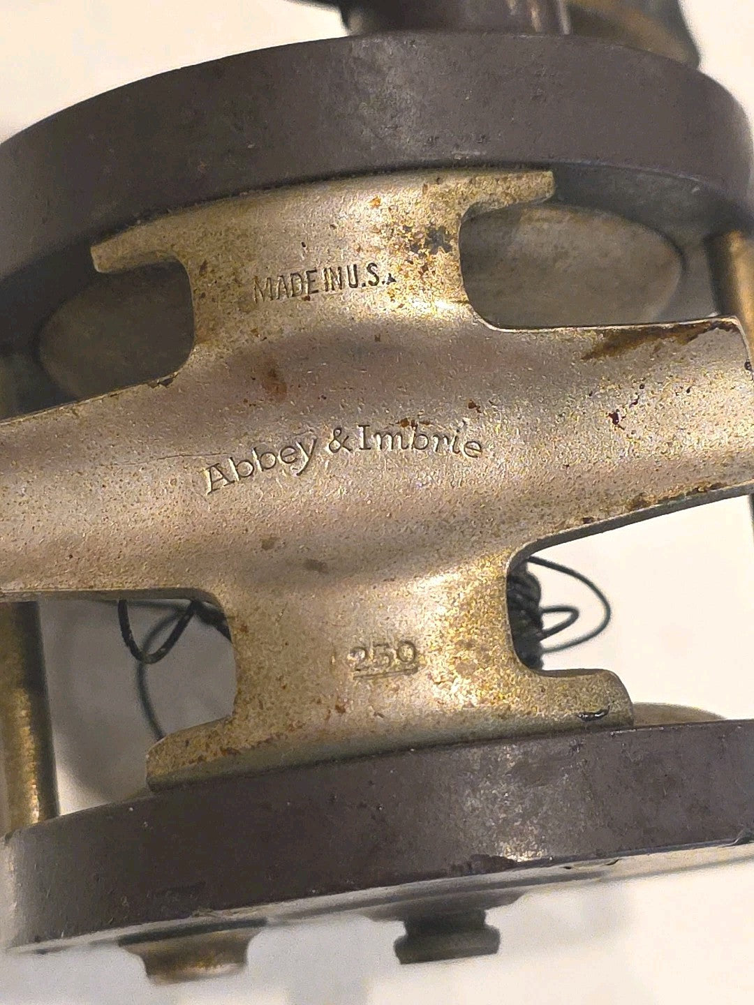 SEA BRIGHT FISHING REEL ANTIQUE OLD ABBEY & IMBRIE RARE 250 yds early1900's