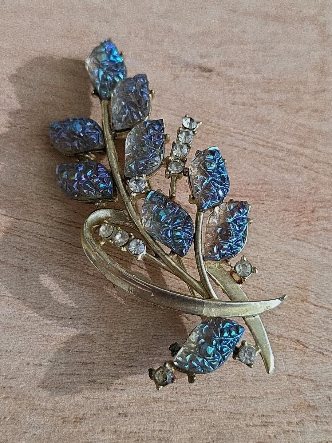 Vintage Judith Lee Blue Opalescent Carved AB & Color Rhinestone Pin Brooch