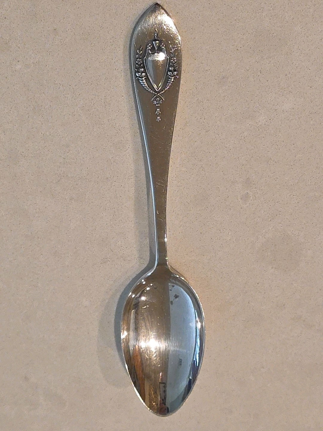 LUNT Mount Vernon Pattern Sterling Silver Spoon With Back Monogram