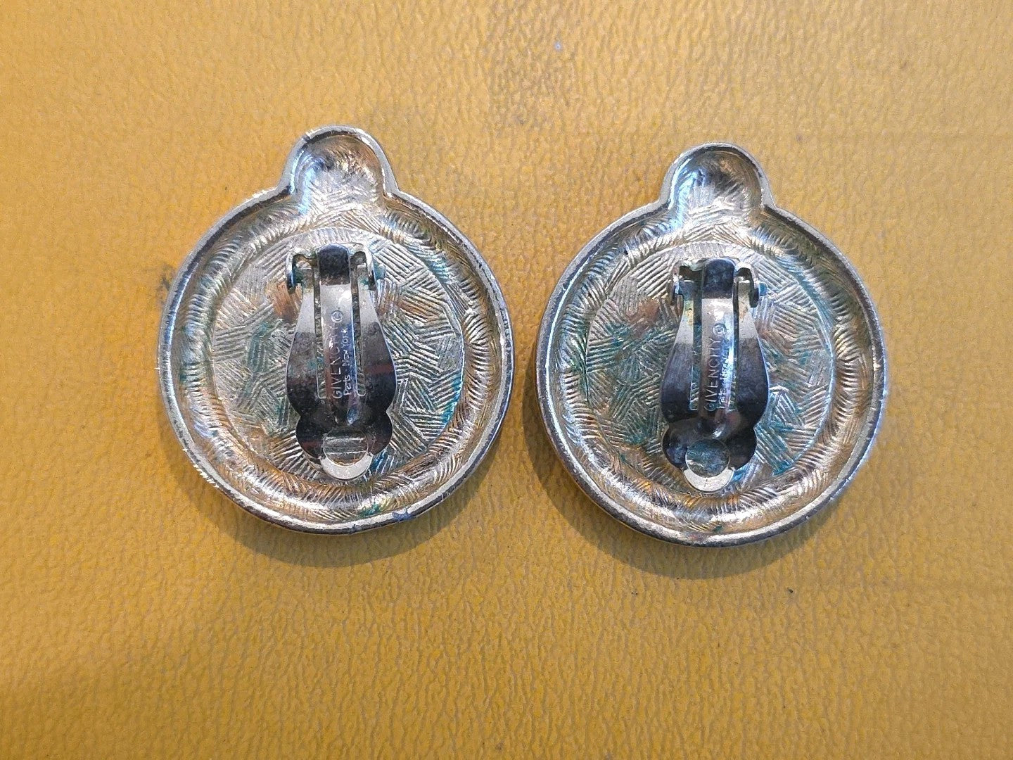 Givenchy Paris New York Logo Coin Blue Cabochon CLIP-ON Earrings Gold tone