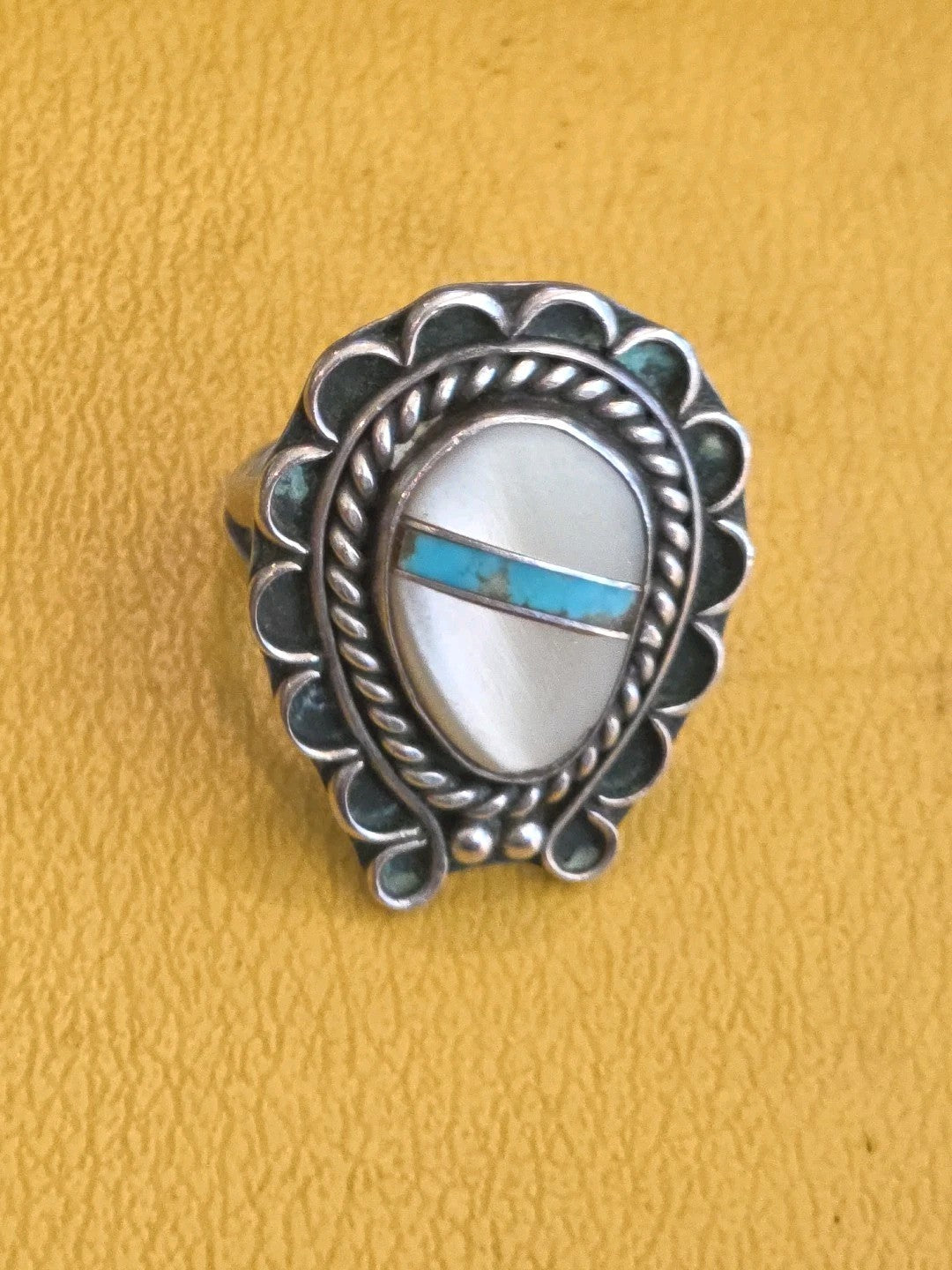 Vintage Zuni  Stone Inlay Sterling Ring Size 8 1/2