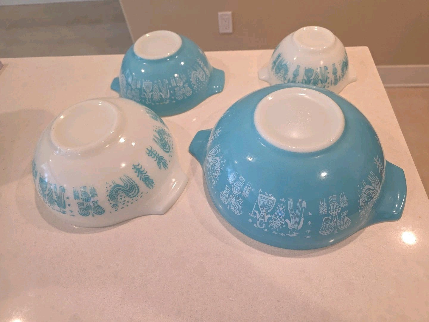 1959 Pyrex Tourquoise Amish Butterprint Set of 4 Cinderella Mixing Bowls Vintage