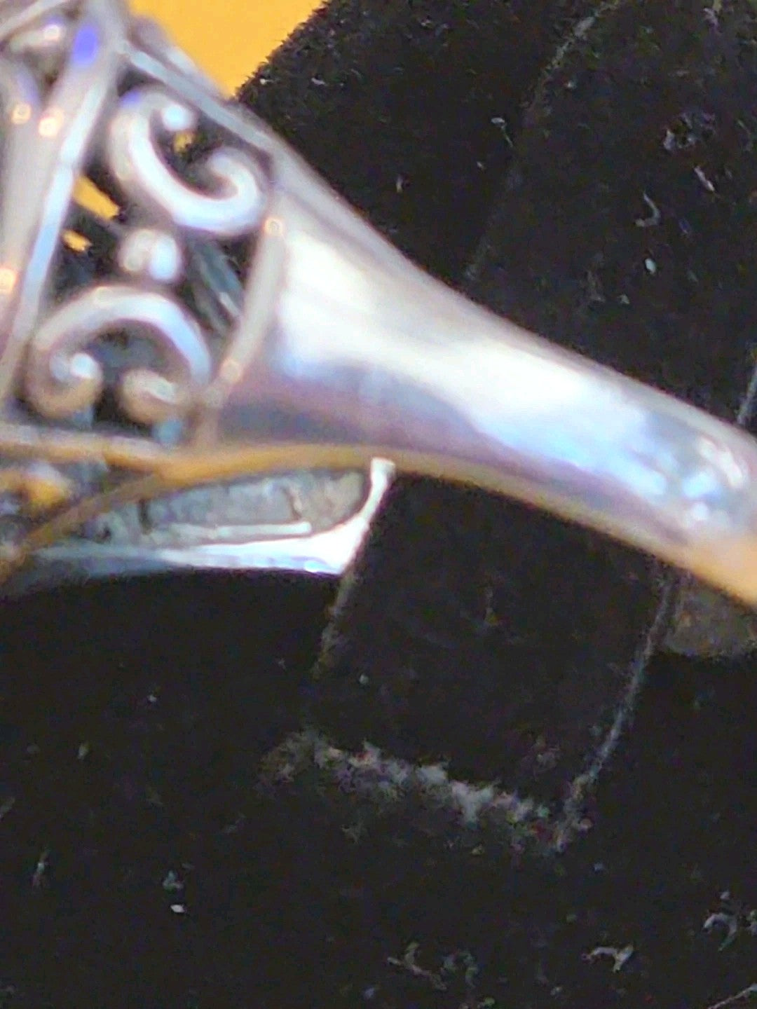 Beautiful Sterling Silver Abalone Oval Ring Size 8