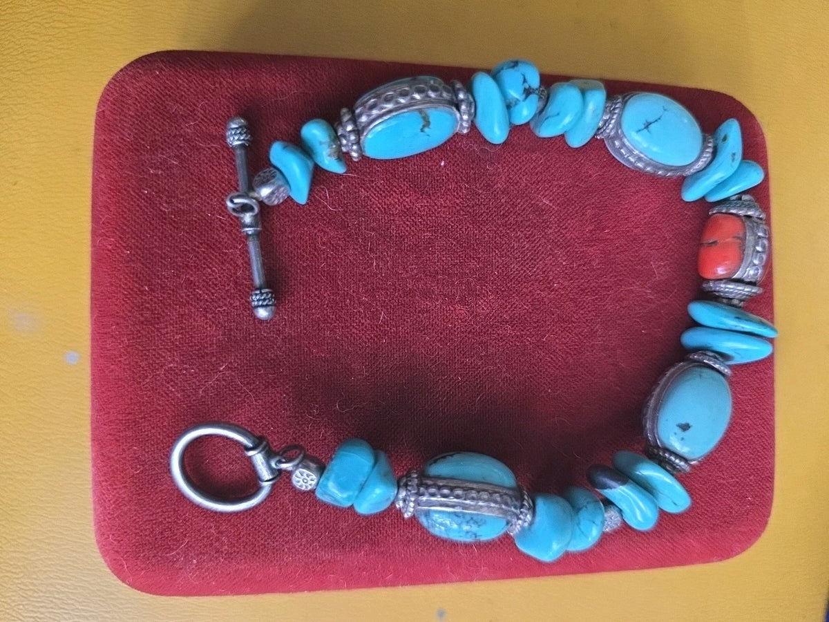 Southwestern Native American Turquoise, Red Coral & Bead Toggle 8" Bracelet