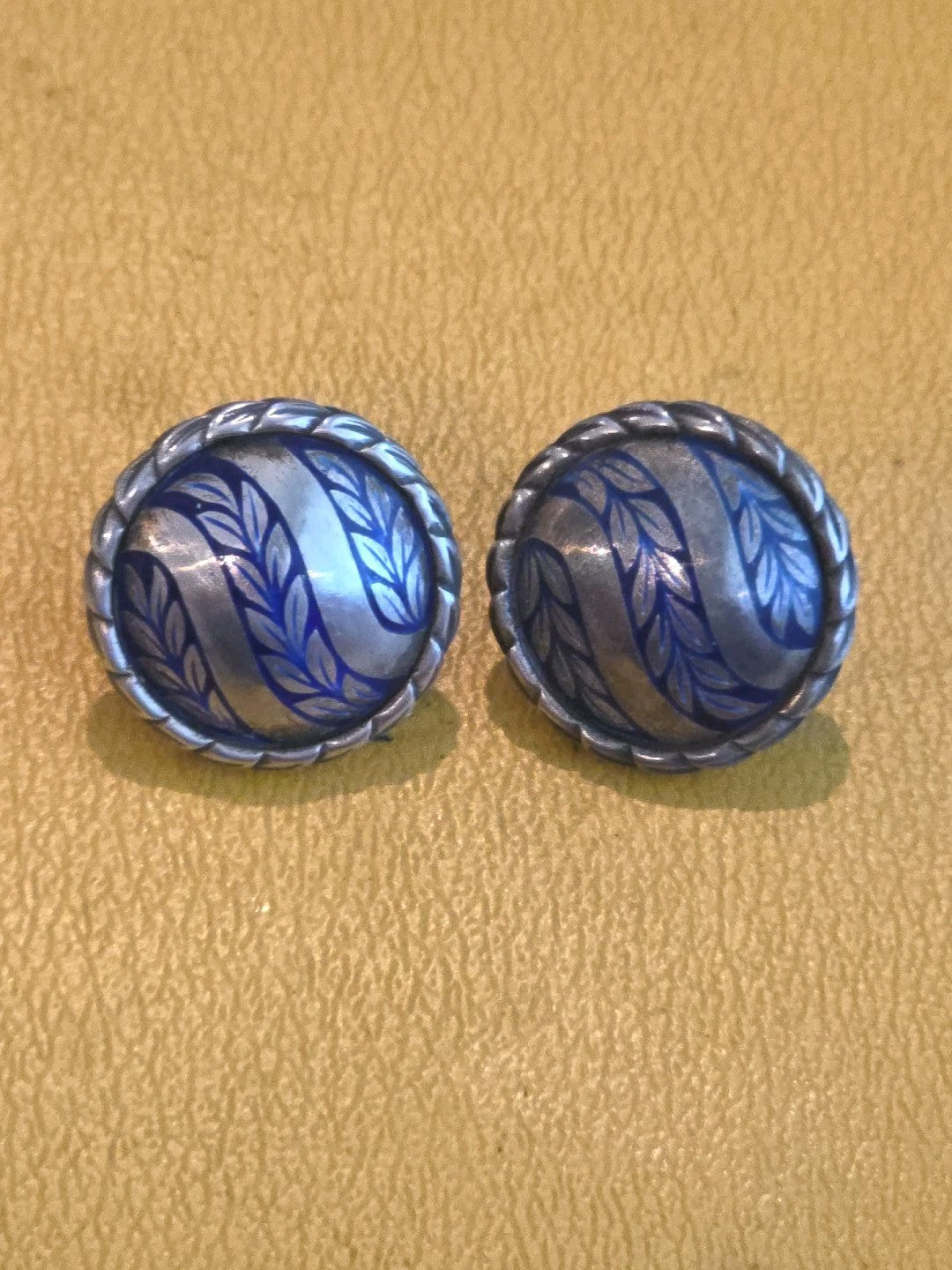 BC Silver Bowman Originals 925 Silver & Blue Enamel Laurel Leaf Dome Earrings