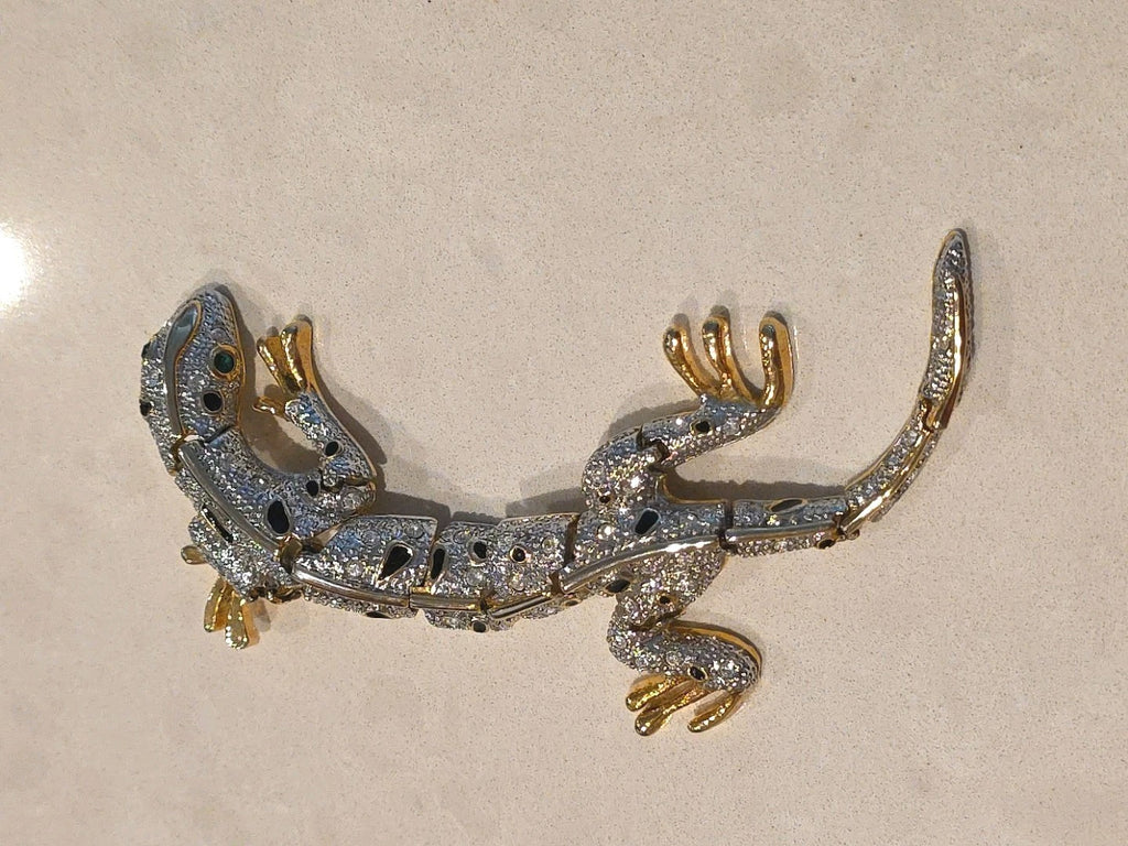 Vintage Large Jointed Rhinestone Lizard  Salamander Gecko Brooch