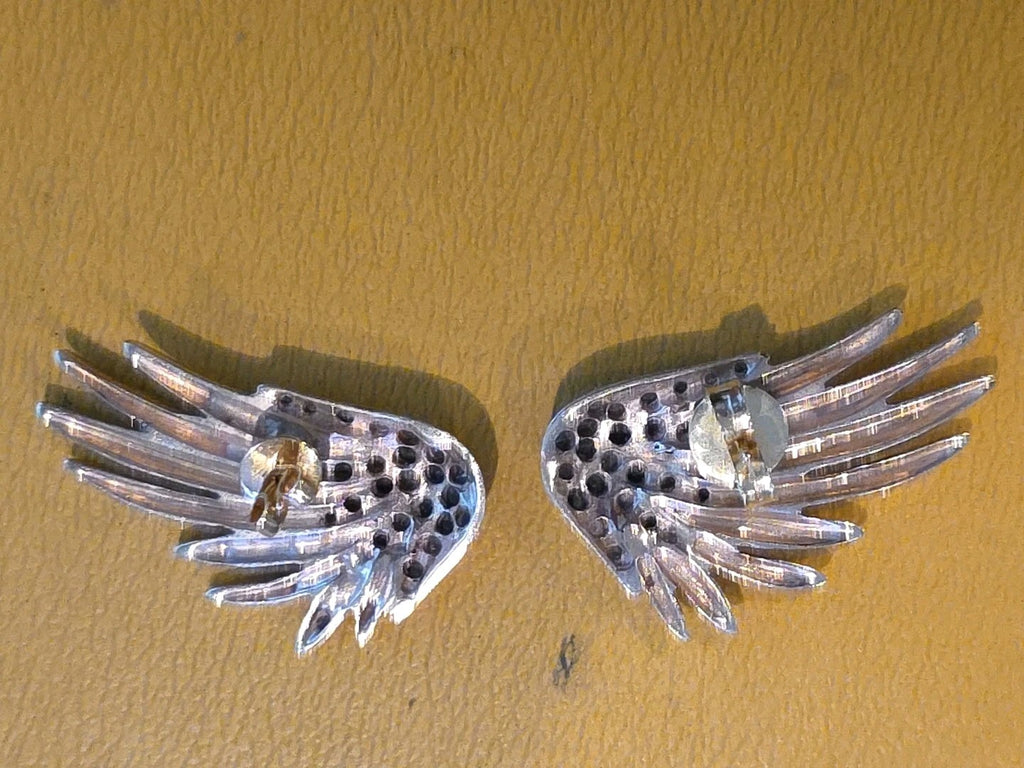 18kt Yellow Gold & Diamond & Saffire Wing Earrings