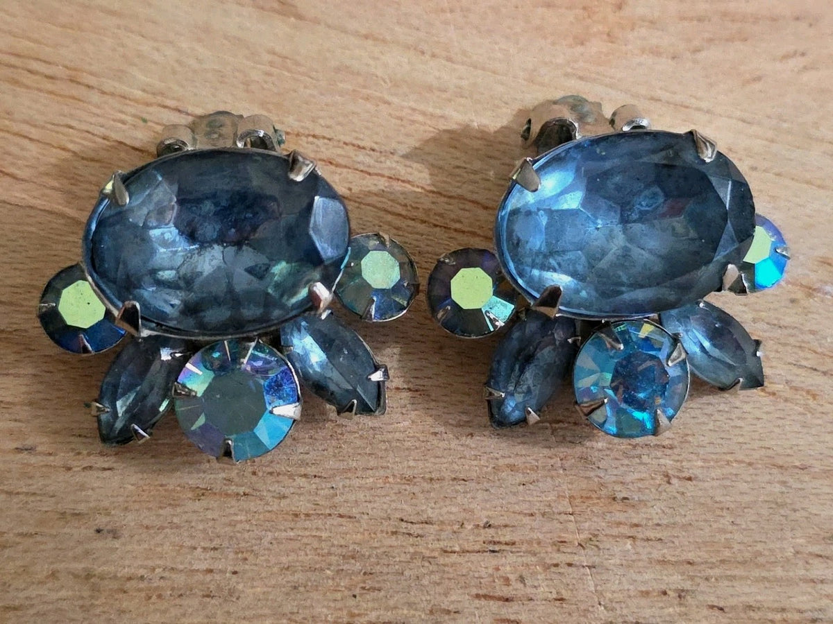 Beautiful BEAU JEWELS Aurora Borealis Crystal Blue Clip On Earrings