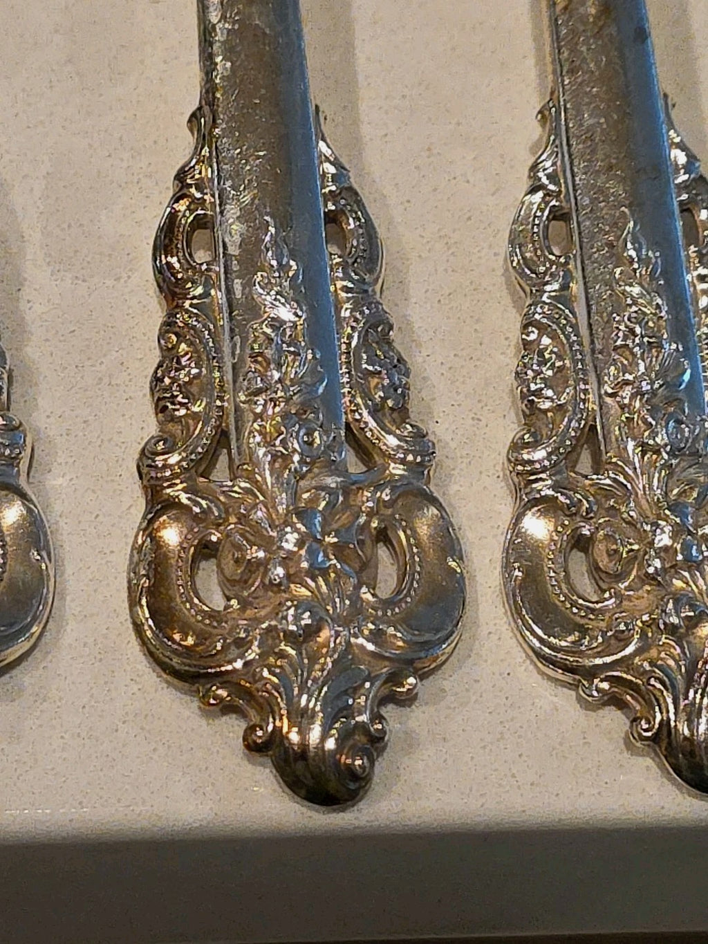 40 PC Place Wallace GRANDE BAROQUE STERLING SILVER