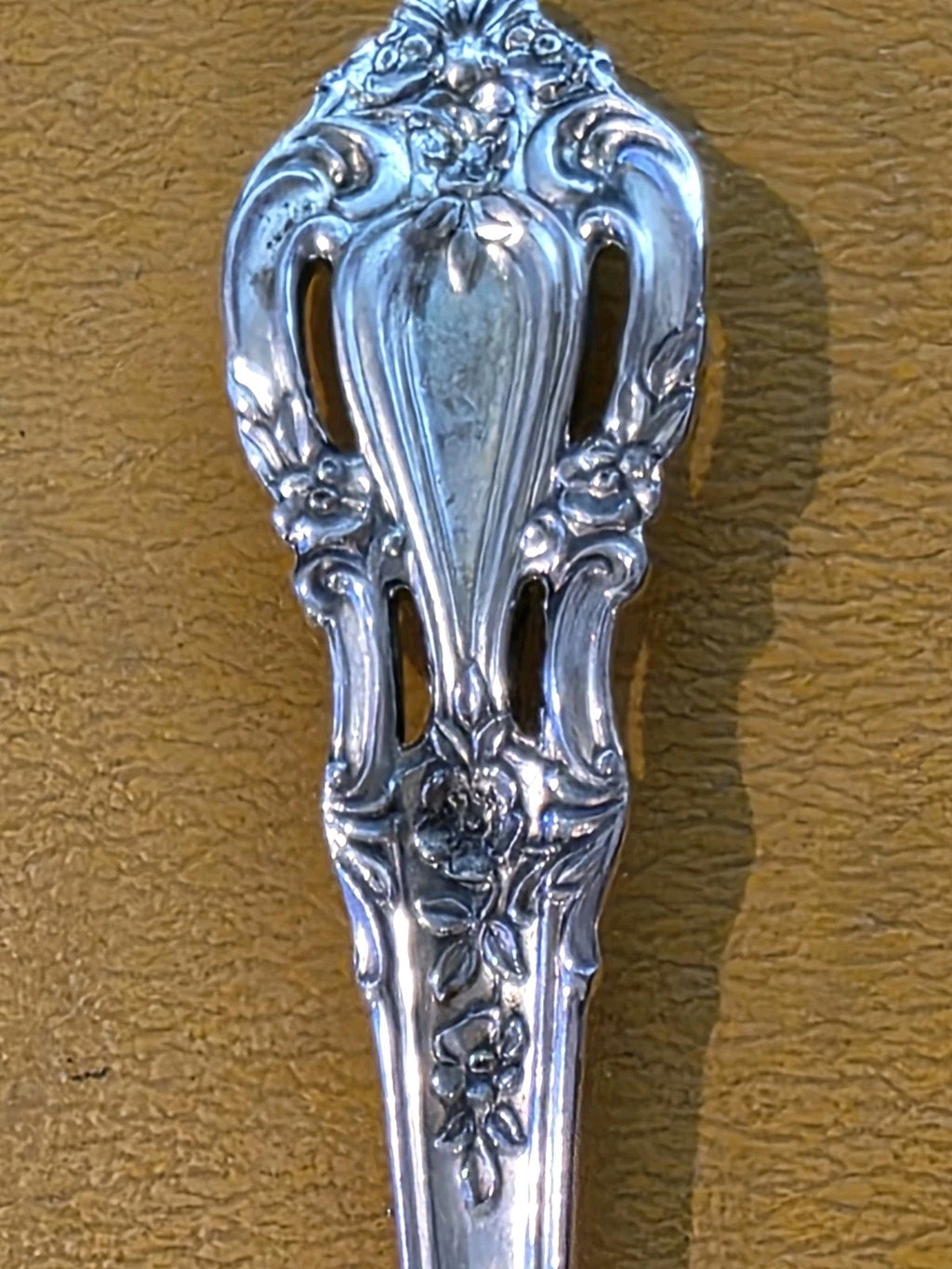 Eloquence by Lunt Sterling Silver Nut Spoon 6" Bon Bon Flatware