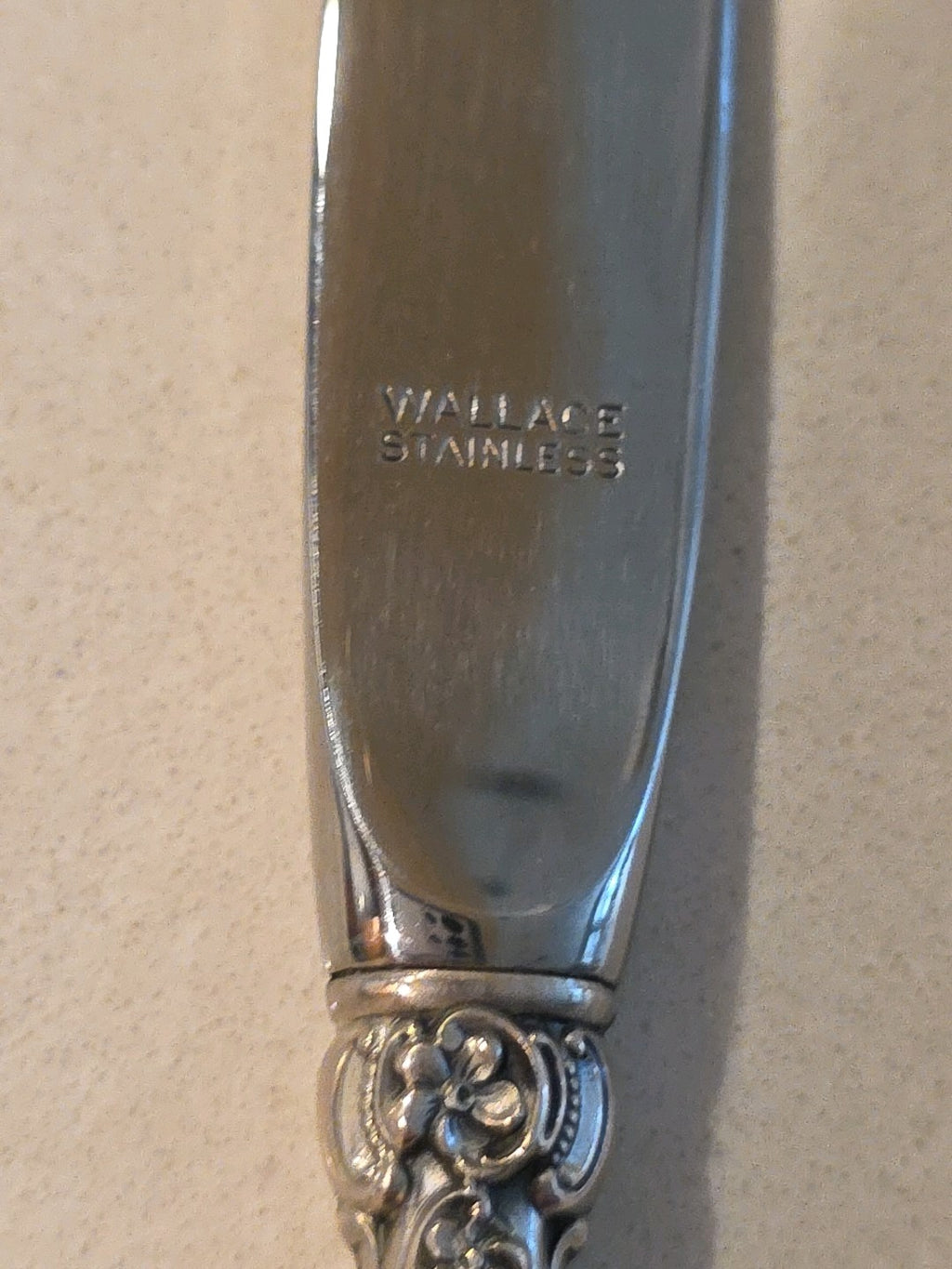 7 7/8"  YOUTH CHILD KNIFE WALLACE GRANDE BAROQUE STERLING SILVER