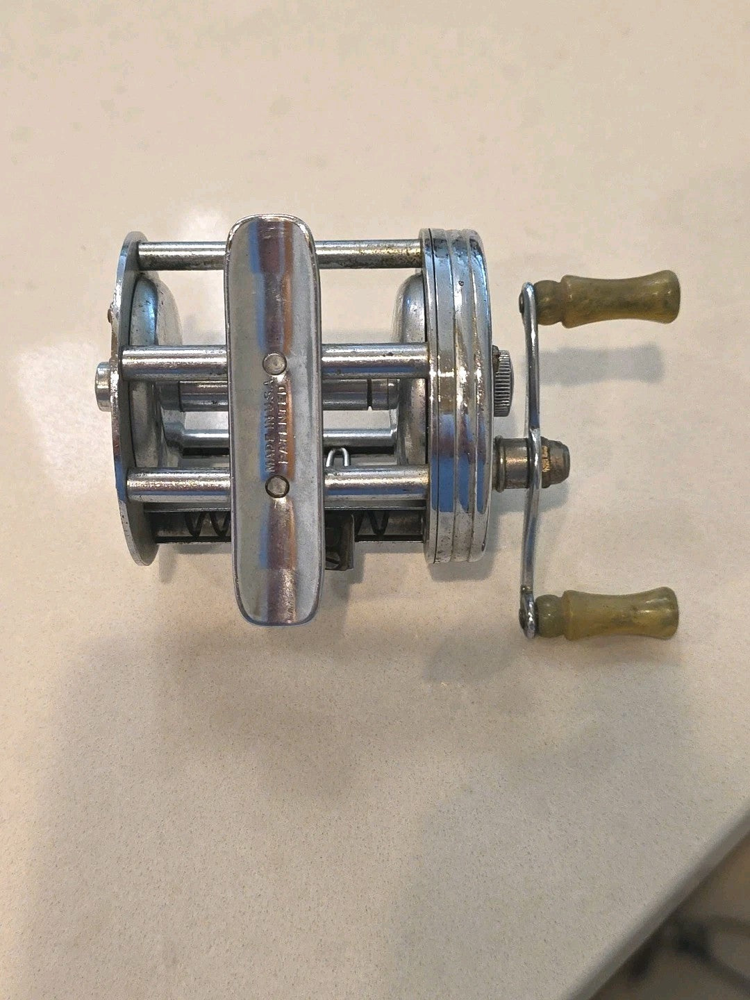 Vintage SHAKESPEARE TRUE BLUE No. 1956 Model FK Fishing Reel