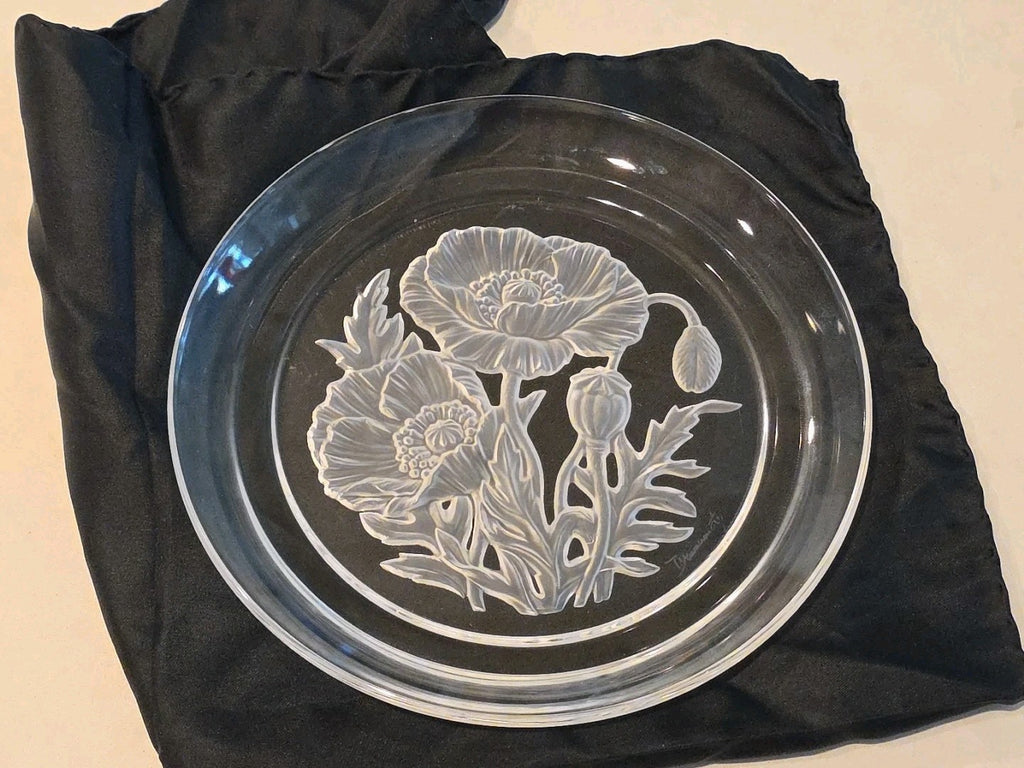 Vinardi Crystal Art Engraving Poppy Plate 080-D Yamamoto