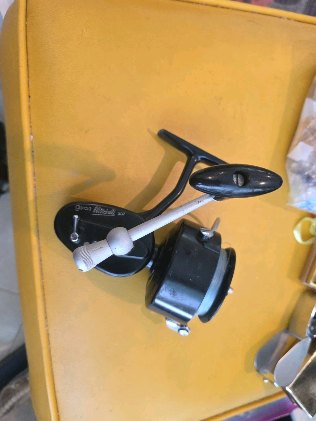 Mitchell Garcia 307 Spinning Reel Vintage In Super Clean Condition
