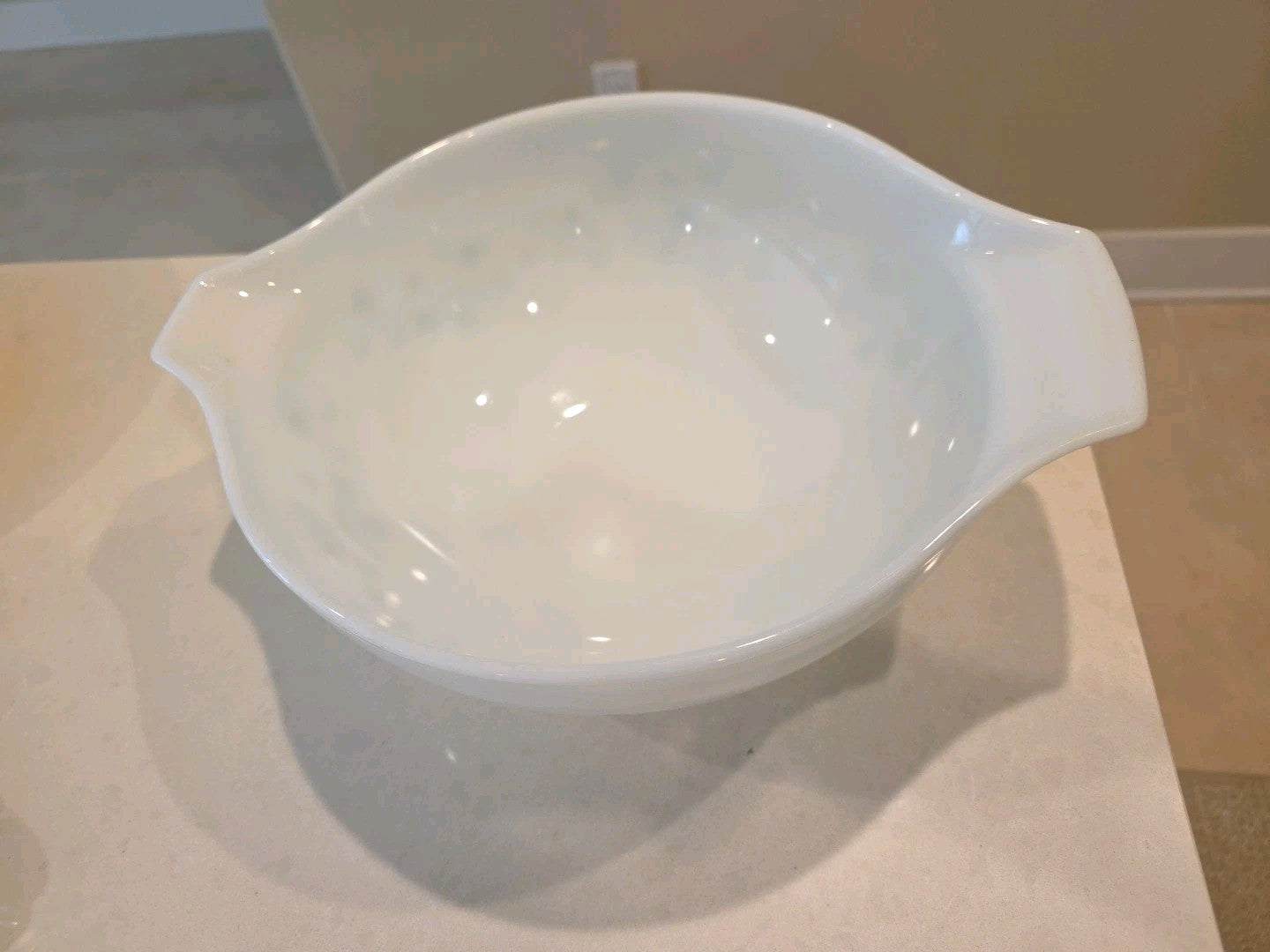 Vintage PYREX Ivy Pattern 4 QT Cinderella Mixing Bowl 444 1964