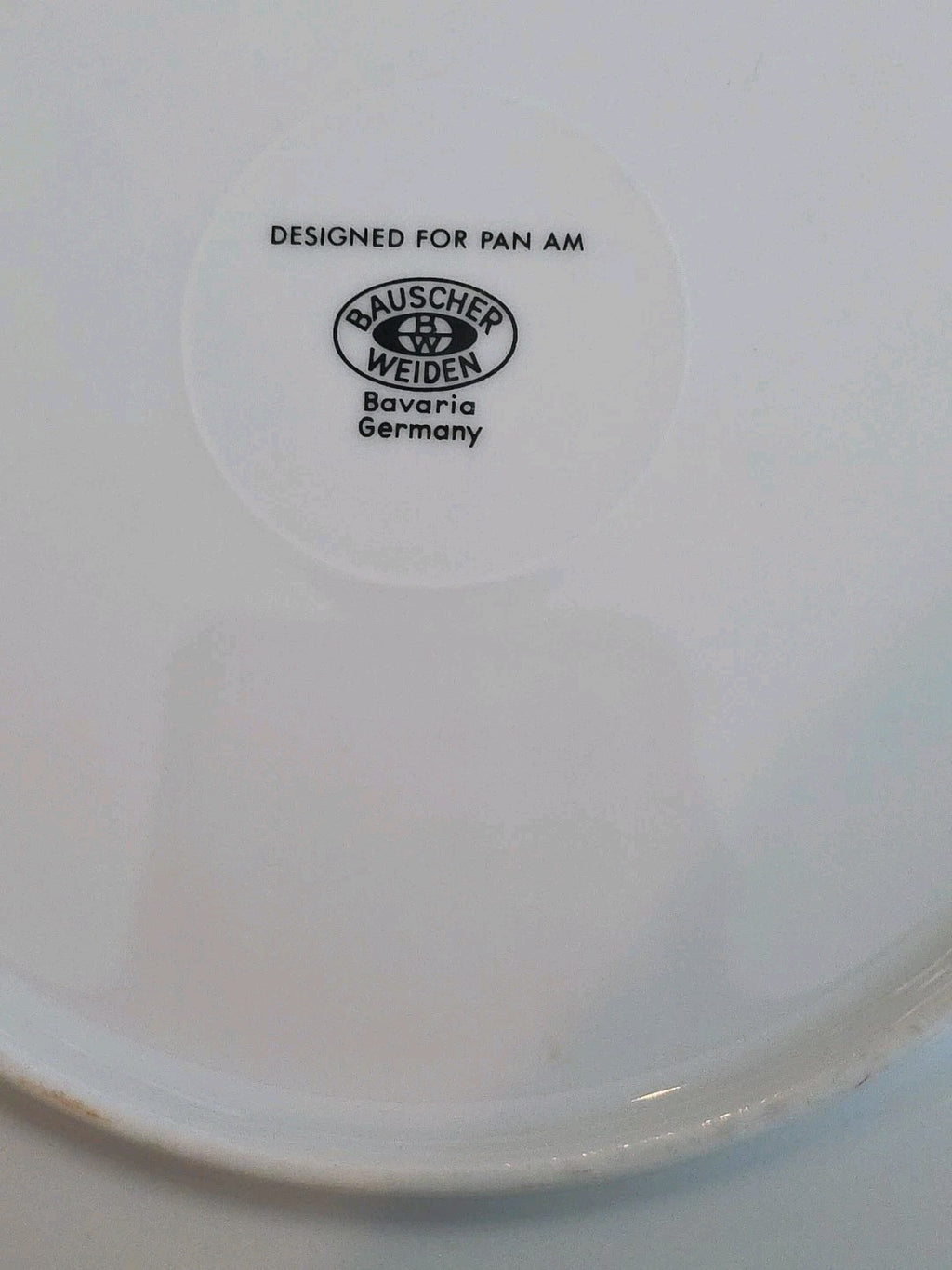 BAUSCHER WEIDEN PAN AM AIRLINES 8 1/2" 1st Class DINNER PLATE WAVE PATTERN