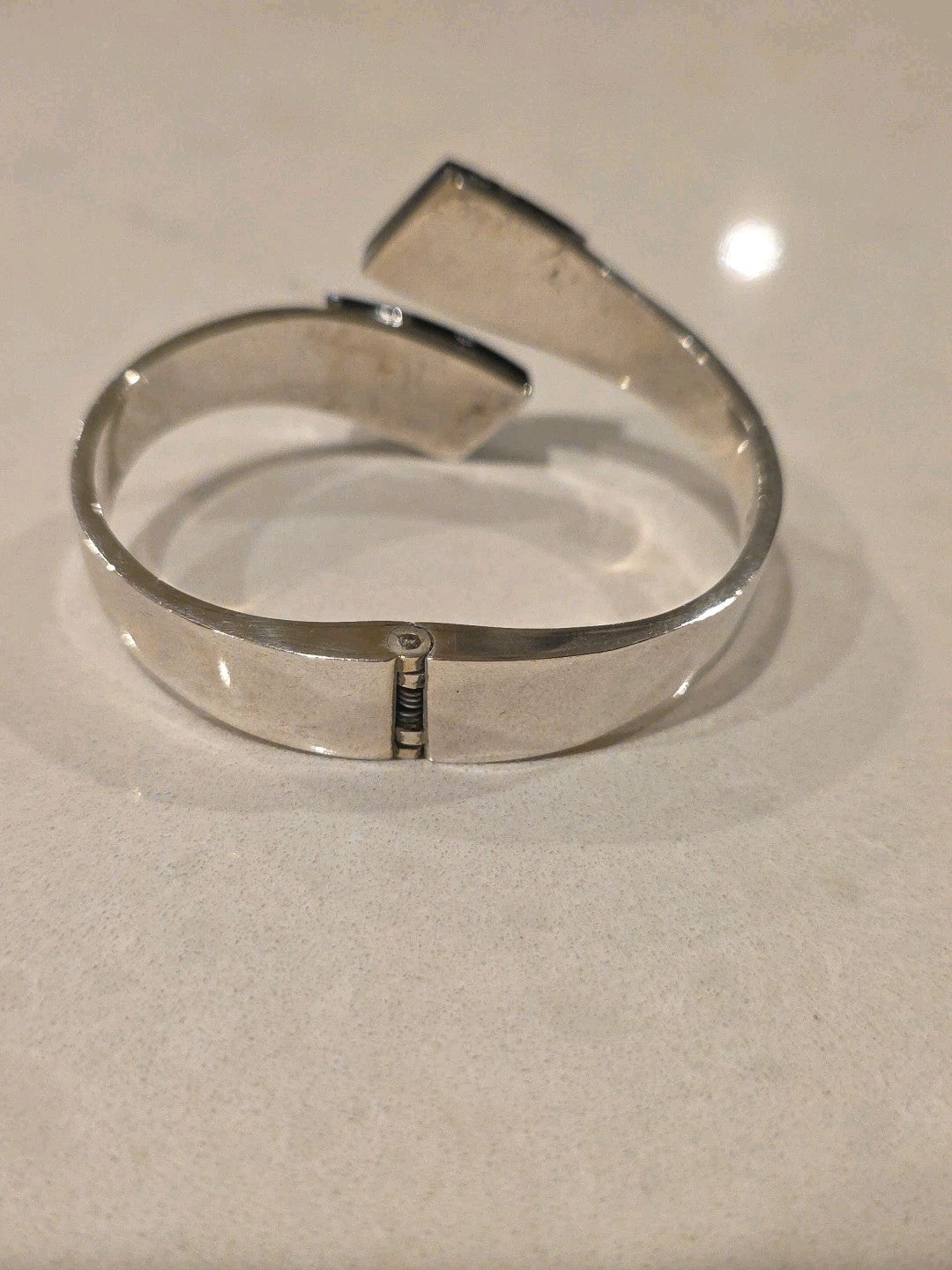 TAXCO MEXICO Sterling Silver Hinged Cuff Bracelet Onyx Inlay Vintage