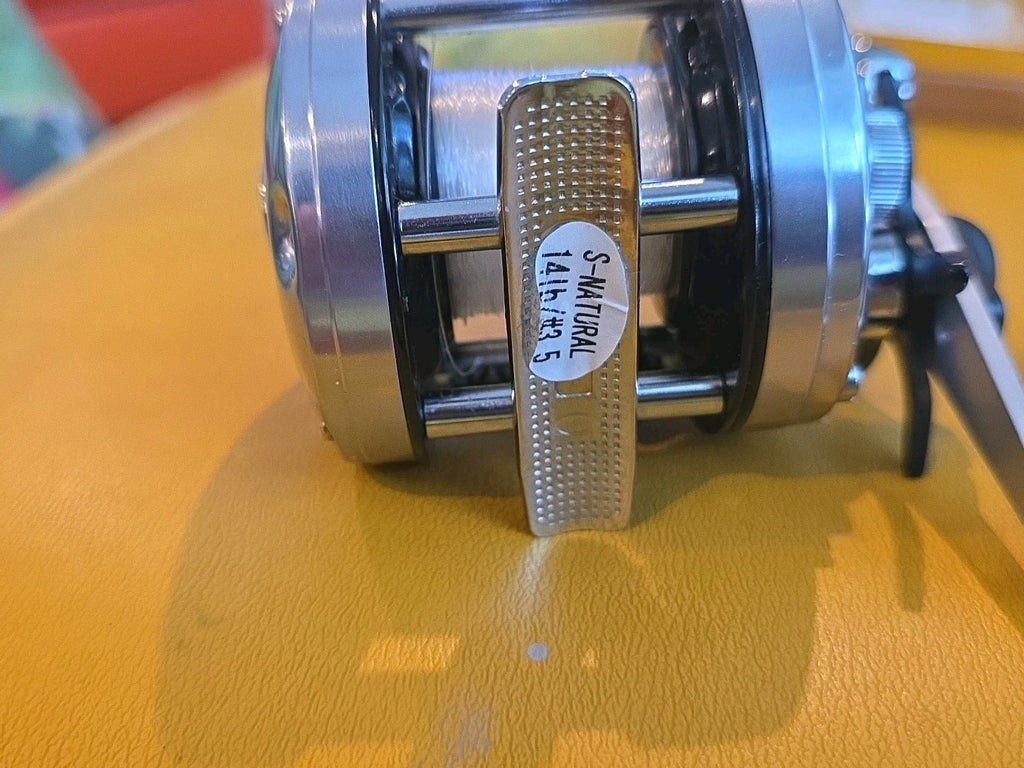 Abu Garcia Ambassadeur 5500 C3 Right Hand Minty