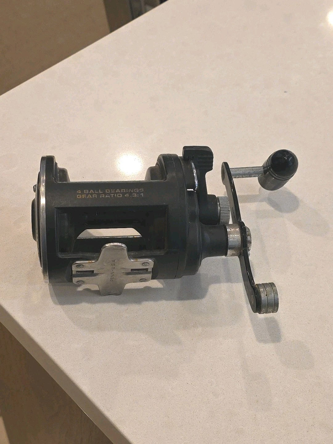 Vintage Penn 25 GLS Lever Drag Senator Fishing Reel