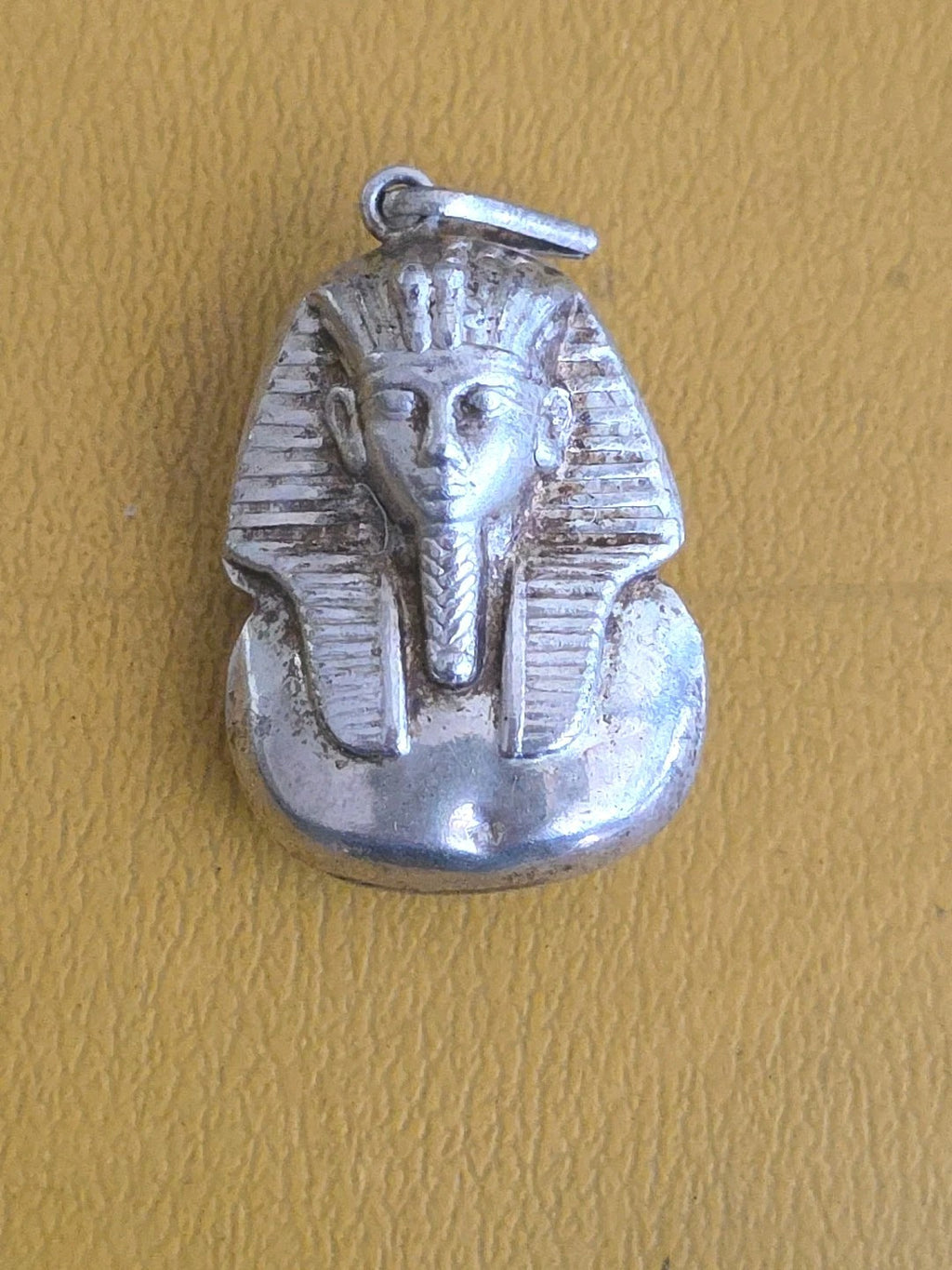Gorgeous Egyptian Sterling Silver Mask of King Tut Detailed work Pendant
