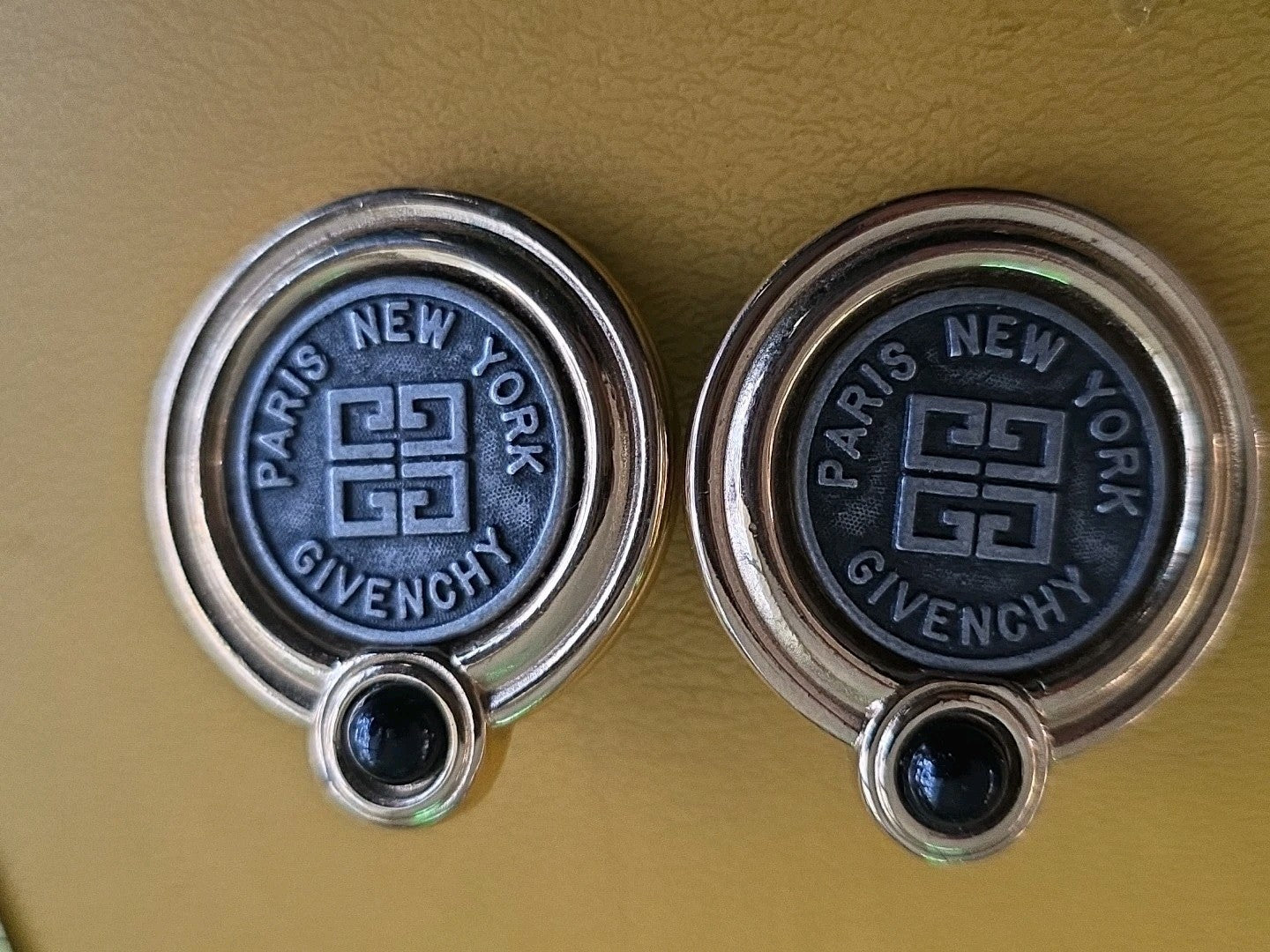 Givenchy Paris New York Logo Coin Blue Cabochon CLIP-ON Earrings Gold tone