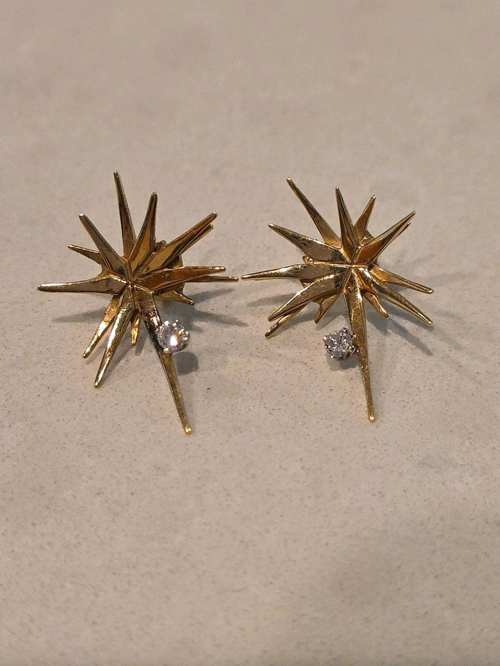 Midcentury 18k Yellow Gold Diamond Supernova Starburst Diamond Earrings