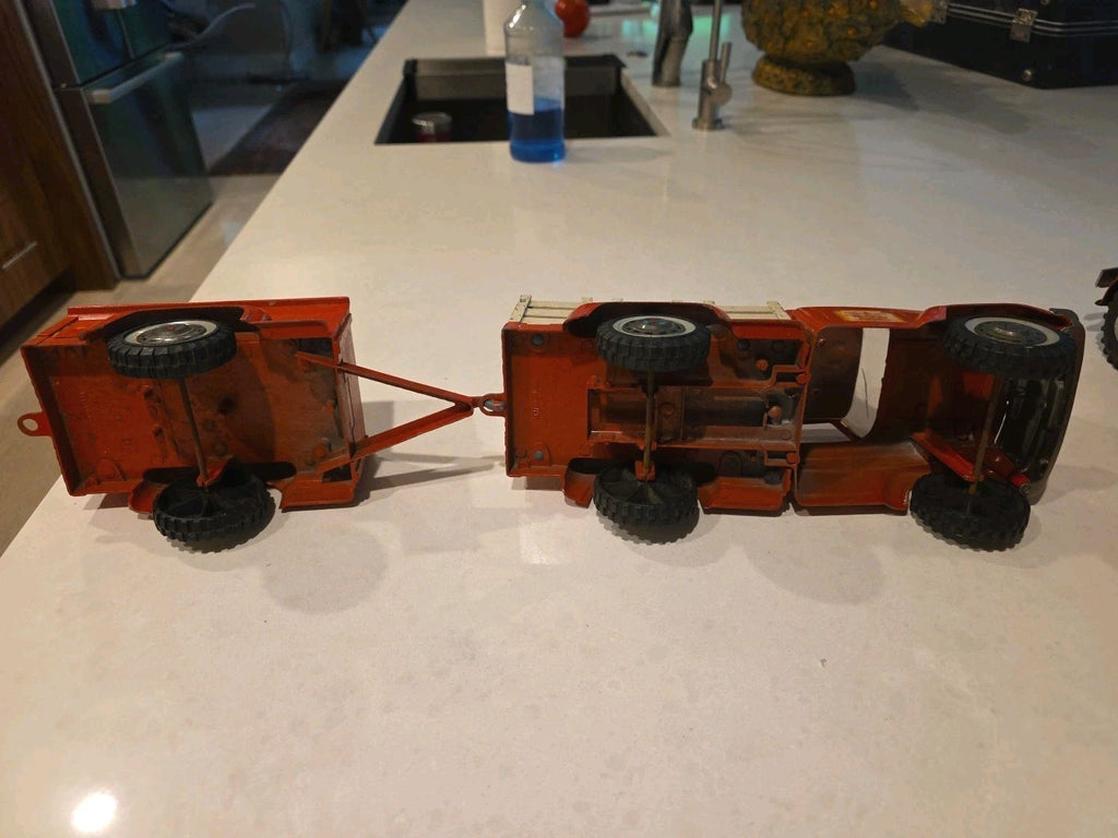 Vtg 1950's HUBLEY Pressed Steel Stake Bed Pick Up Truck and Trailer Good Shape!!