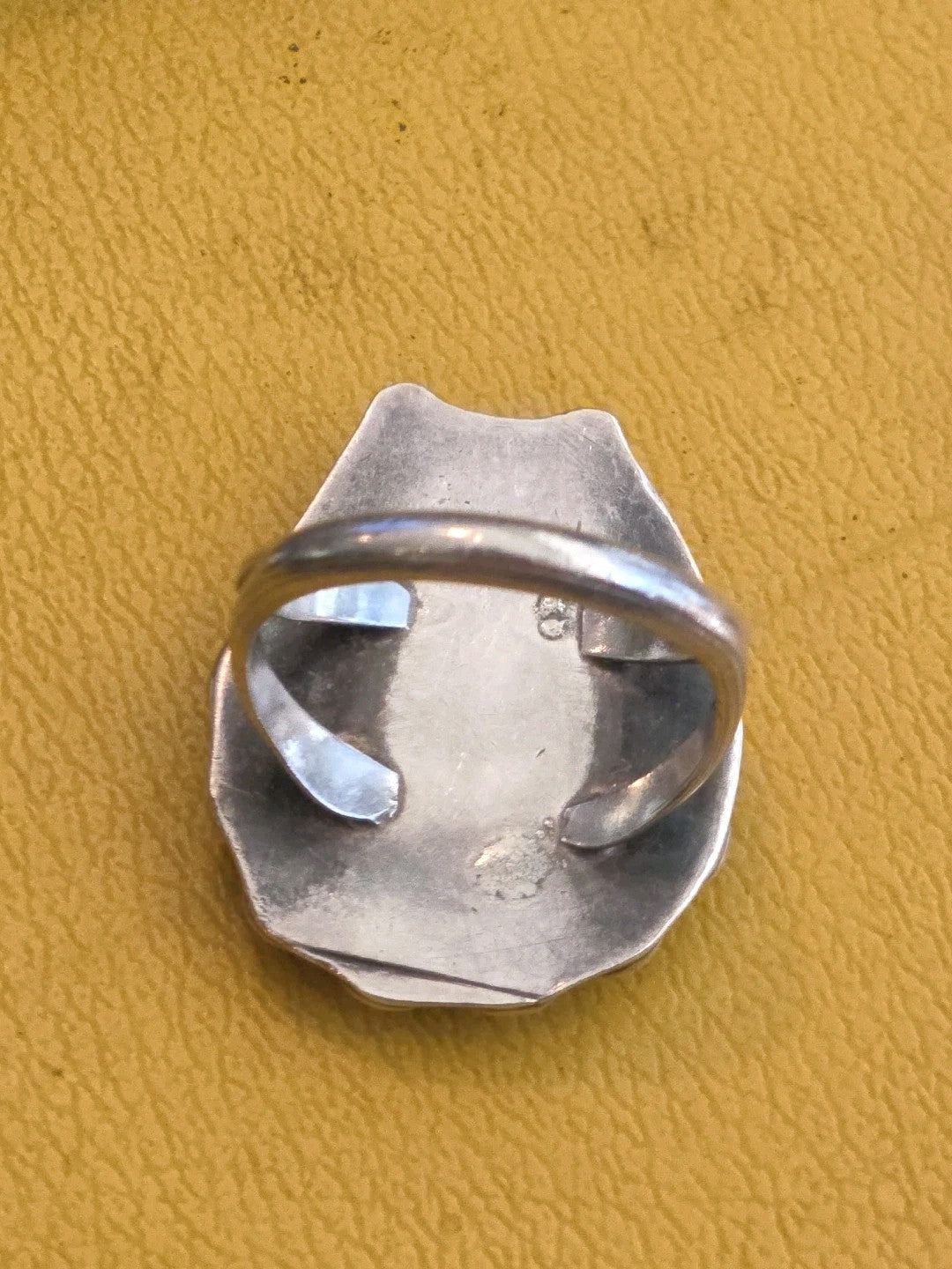Vintage Zuni  Stone Inlay Sterling Ring Size 8 1/2