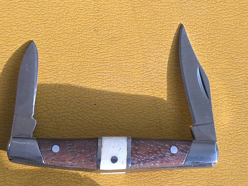 Winchester 2 blade Pocket Knife With Bone
