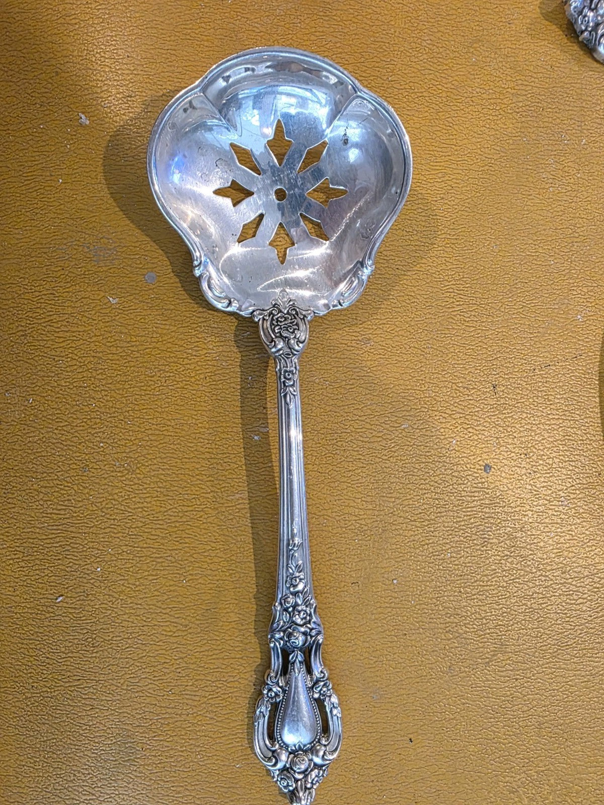 Eloquence by Lunt Sterling Silver Nut Spoon 6" Bon Bon Flatware