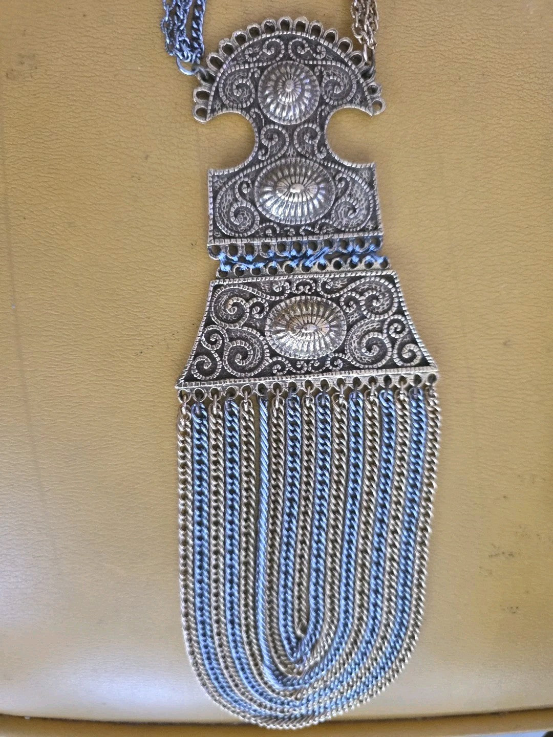 Vintage Silver Tone Etruscan Necklace