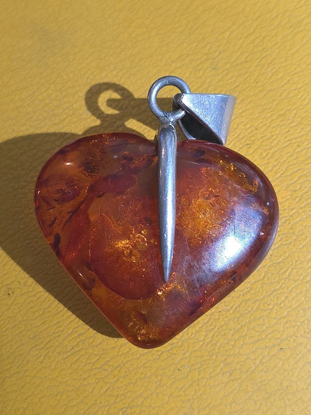 Baltic Amber Vintage Sterling Silver Puffed Heart 3D Estate Pendant Size 11g