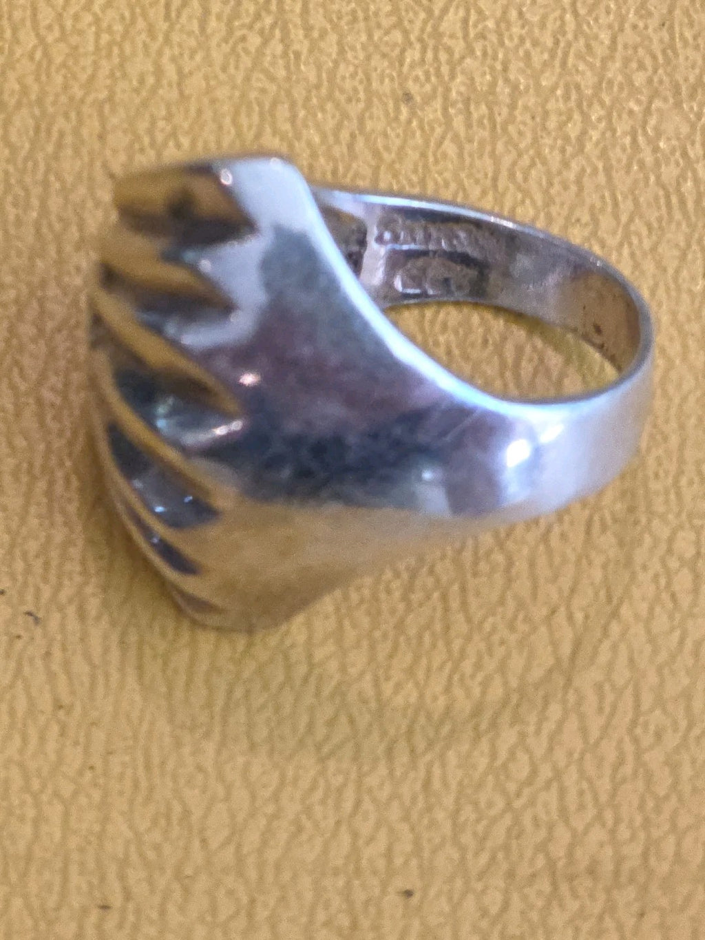 Mexico Sterling Silver Wavy Grooved Ring Size 9