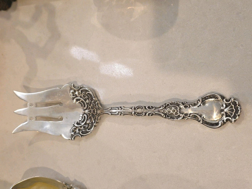 Regent by Durgin Sterling Silver Salad Serving Fork Pierced 9 1/2"