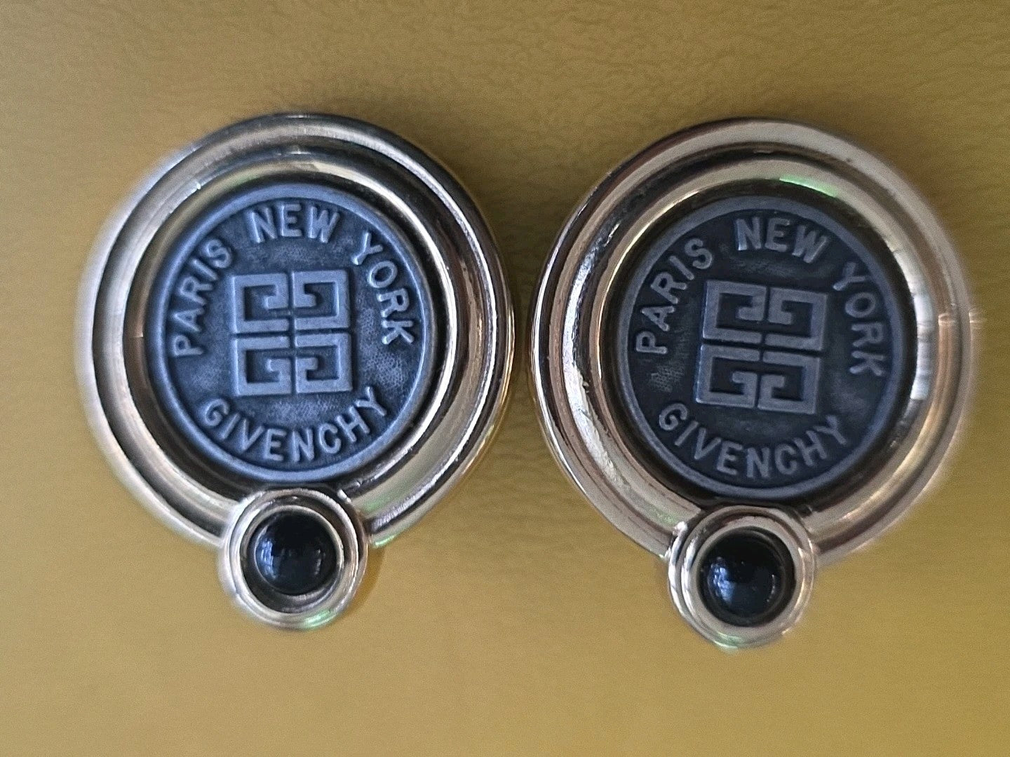 Givenchy Paris New York Logo Coin Blue Cabochon CLIP-ON Earrings Gold tone