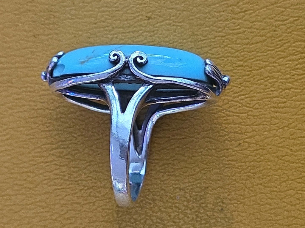 Vintage Sterling Silver Turquoise Ring Size 9