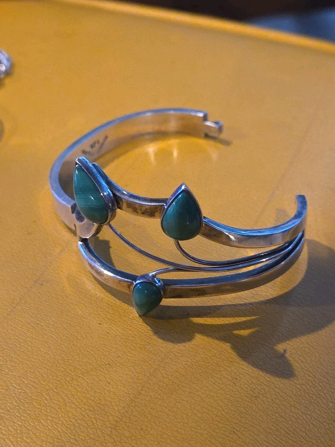 NAVAJO .925 STERLING SILVER Green Turquoise Lilly Bracelet