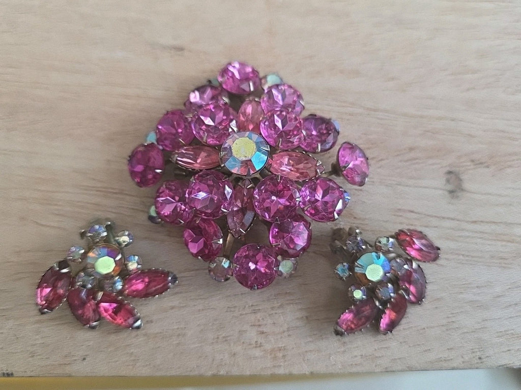 Vintage Rhinestone Dome Brooch Crystal Fuchsia Pink Red Garnet Layered Earrings