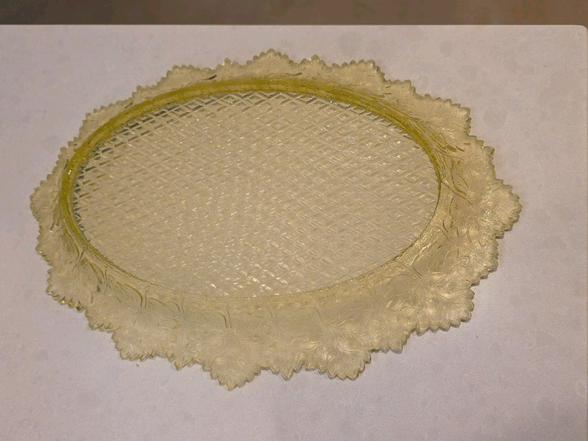 1880s Vaseline EAPG Gillinder & Son Maple Leaf Serving Plate Oval