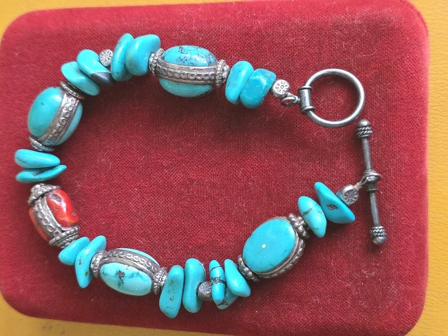 Southwestern Native American Turquoise, Red Coral & Bead Toggle 8" Bracelet