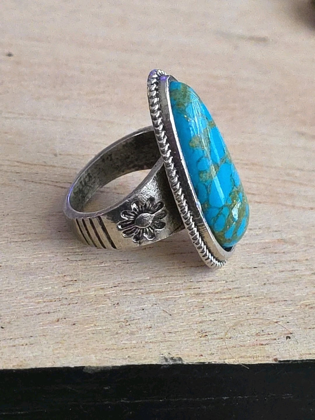 Vintage SOUTHWESTERN COPPER And TURQUOISE Ring STERLING SILVER