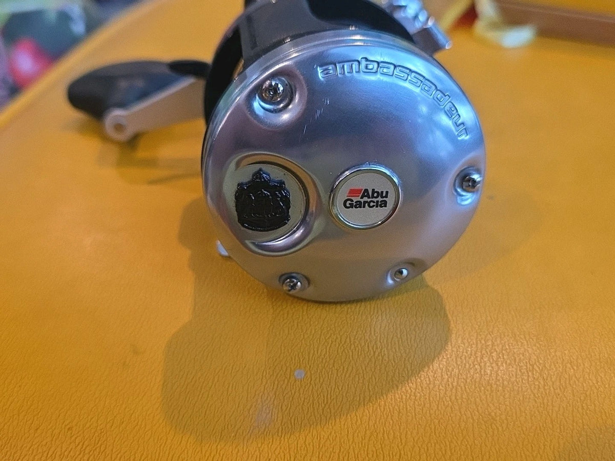 Abu Garcia Ambassadeur 5500 C3 Right Hand Minty
