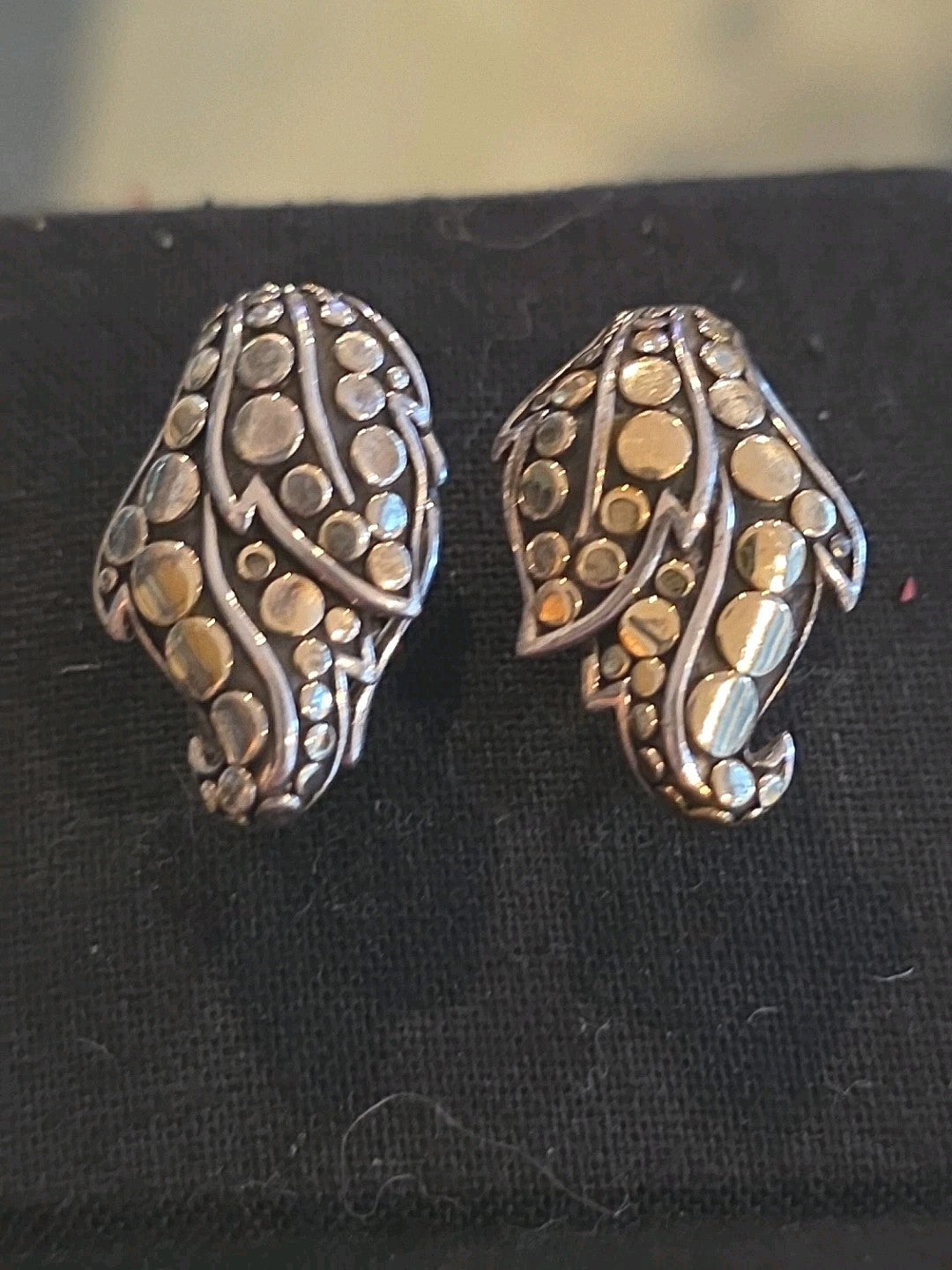 John Hardy Sterling 18K Palu Leaf Dot Leverback Earring