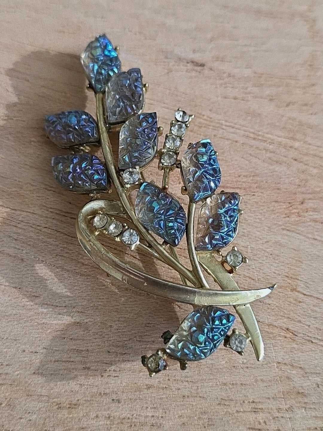 Vintage Judith Lee Blue Opalescent Carved AB & Color Rhinestone Pin Brooch