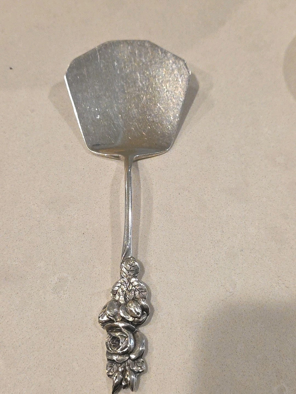 Harlequin by Reed and Barton Sterling Silver Petit Four Server 5 1/4"