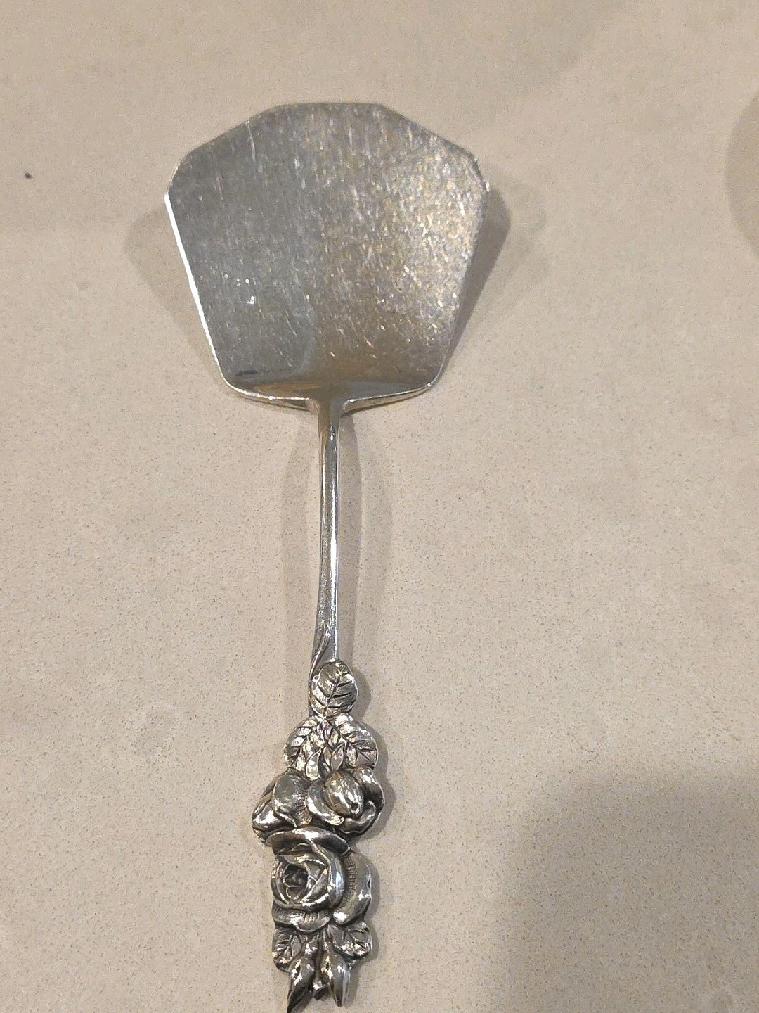 Harlequin by Reed and Barton Sterling Silver Petit Four Server 5 1/4"