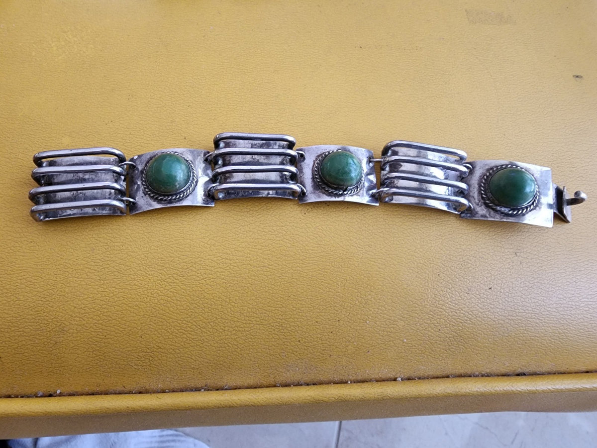 OLD MEXICO MEXICAN MODERN MODERNIST STERLING SILVER GREEN STONE BRACELET 7"